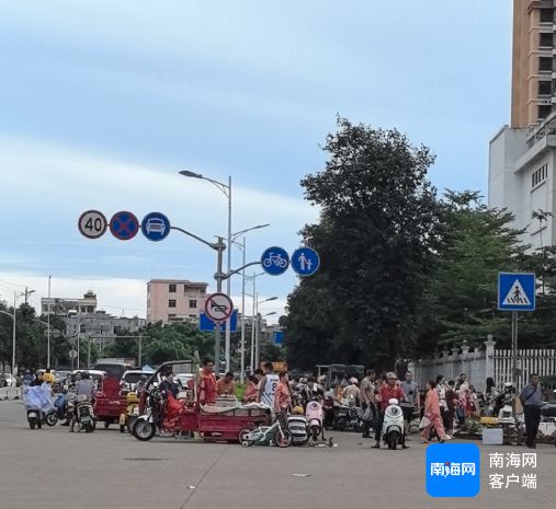 道路烂尾、房屋乱搭建、占道经营……这些投诉已有答复→(图4)